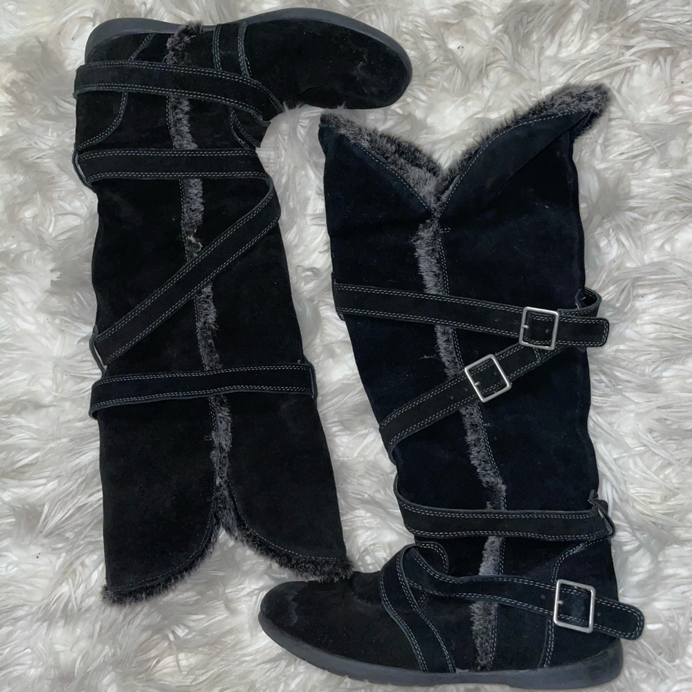 🚨SOLD🚨Black Winter Boots